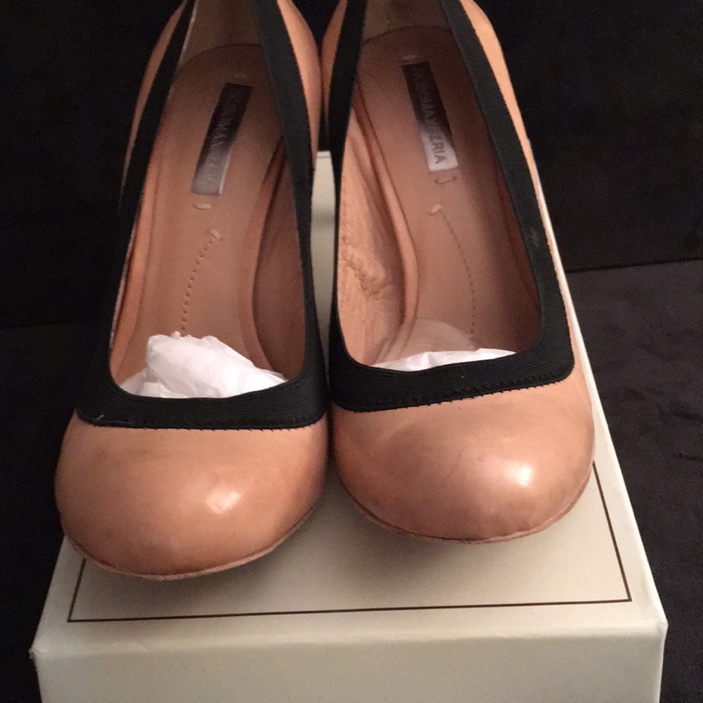 Bcbg maxazaria high heels